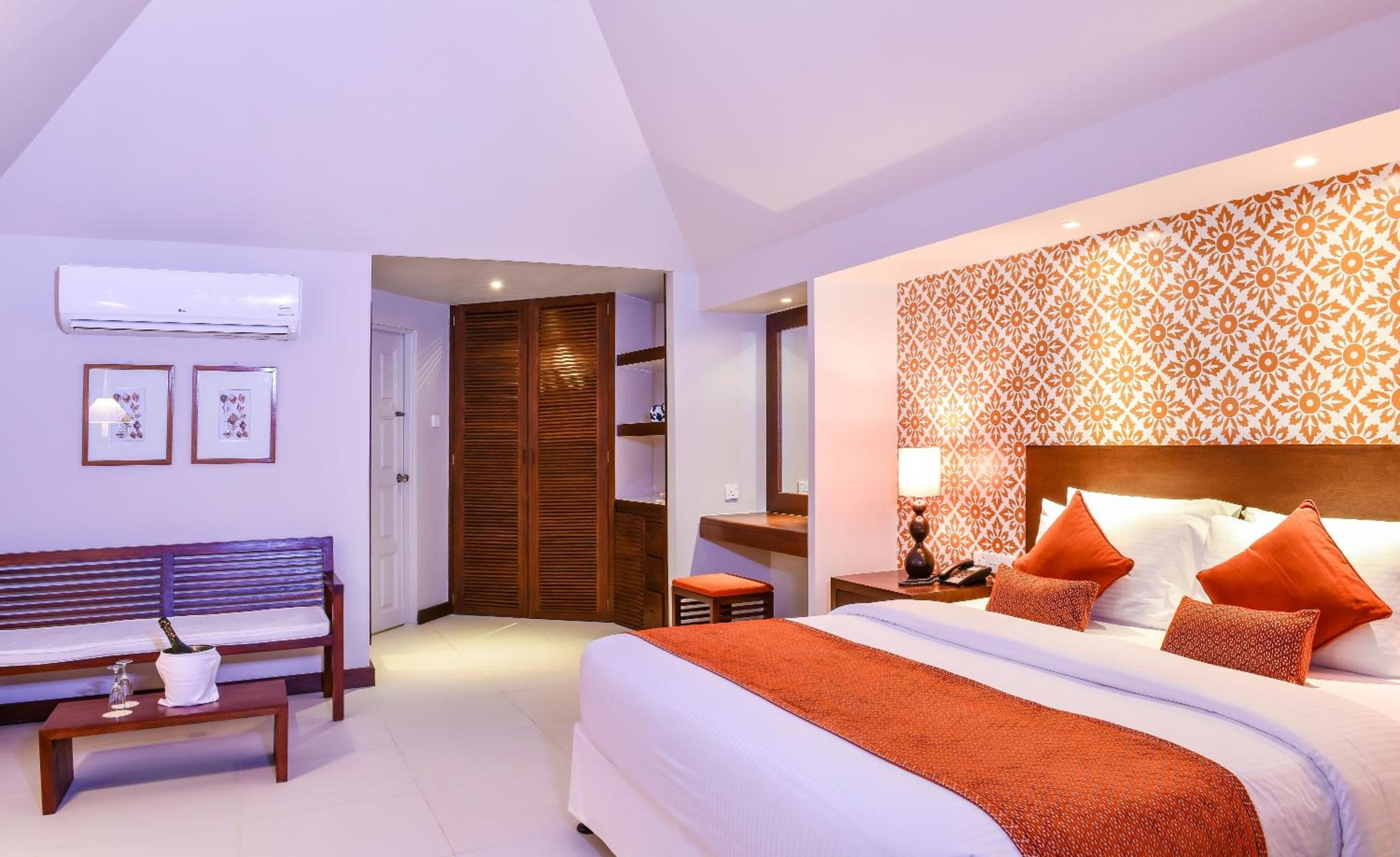 Adaaran Select Huduran Fushi - Free Dine around Premium All Inclusive 24 hours - 45 mins by Speedboat - View 19