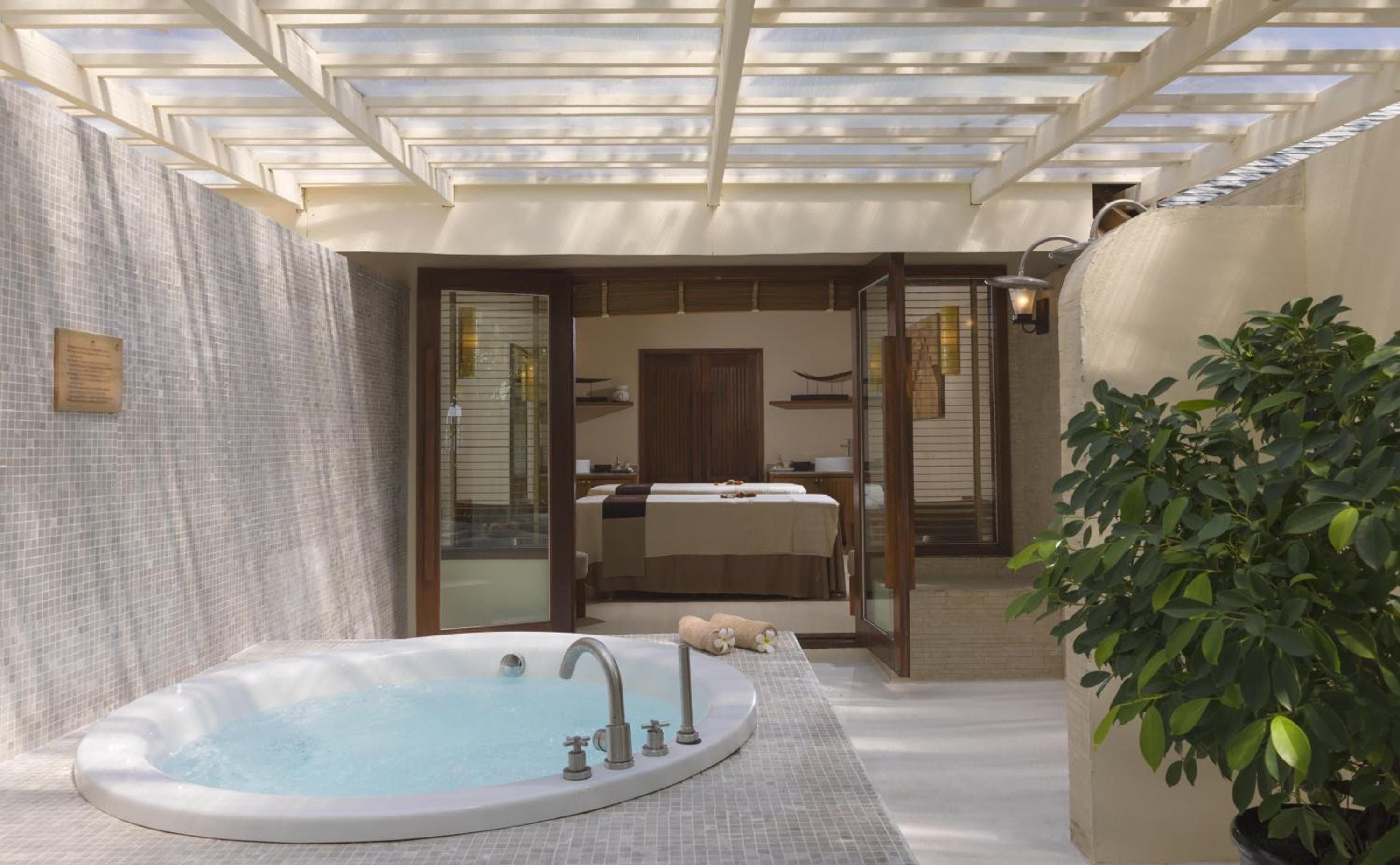 Centara Ras Fushi Resort & Spa Maldives - 50 percent discount on transfers for min 4 nights stay and more, valid for reservations between 11th Feb till 22 - View 173