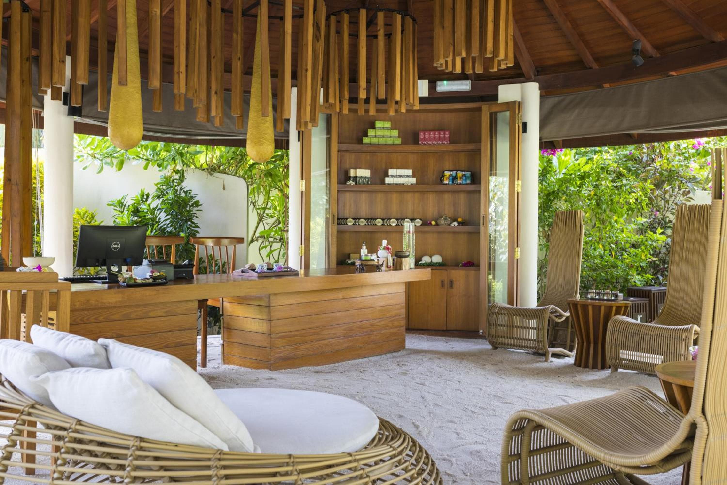 Centara Ras Fushi Resort & Spa Maldives - 50 percent discount on transfers for min 4 nights stay and more, valid for reservations between 11th Feb till 22 - View 171