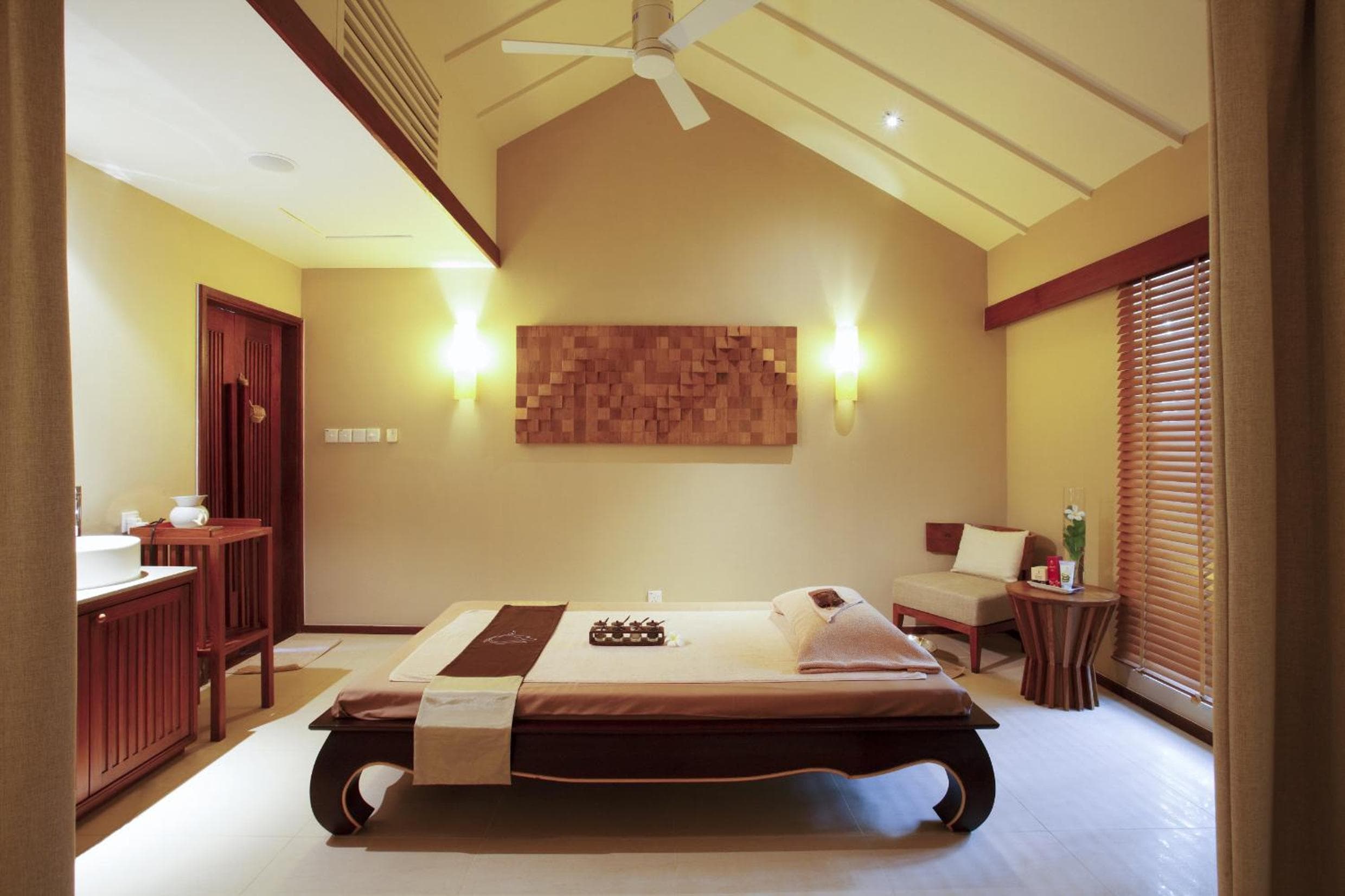 Centara Ras Fushi Resort & Spa Maldives - 50 percent discount on transfers for min 4 nights stay and more, valid for reservations between 11th Feb till 22 - View 165