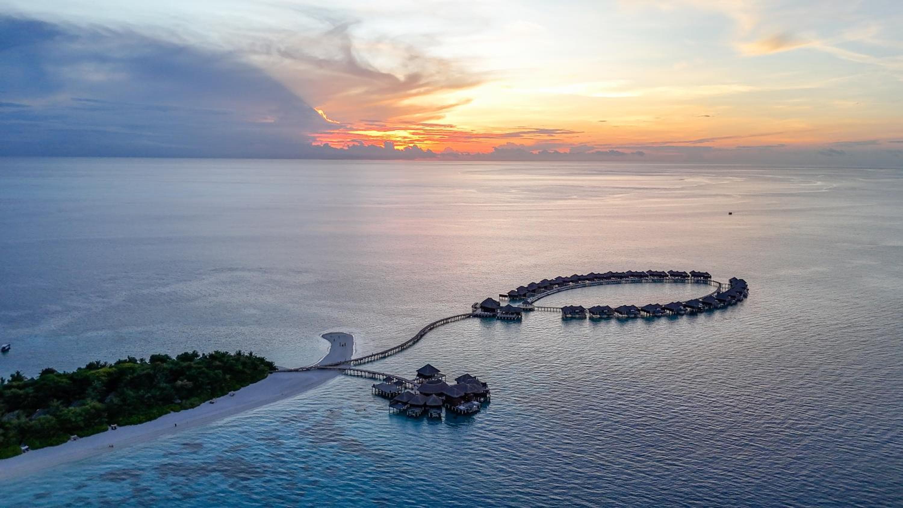 Coco Bodu Hithi - 50 percent off shared roundtrip Speedboat for stays from 1 Sep to 23 Dec 2025 - View 56