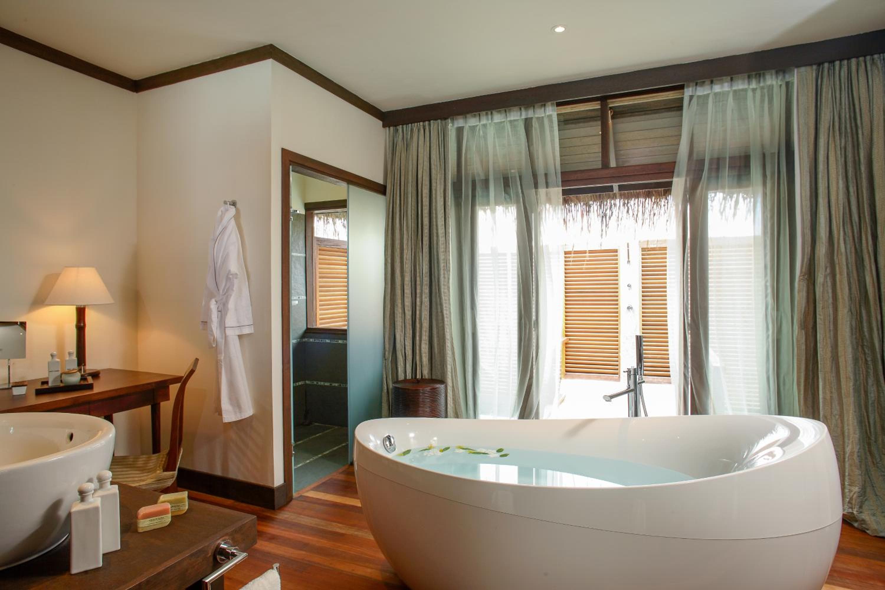 Coco Bodu Hithi - 50 percent off shared roundtrip Speedboat for stays from 1 Sep to 23 Dec 2025 - View 87