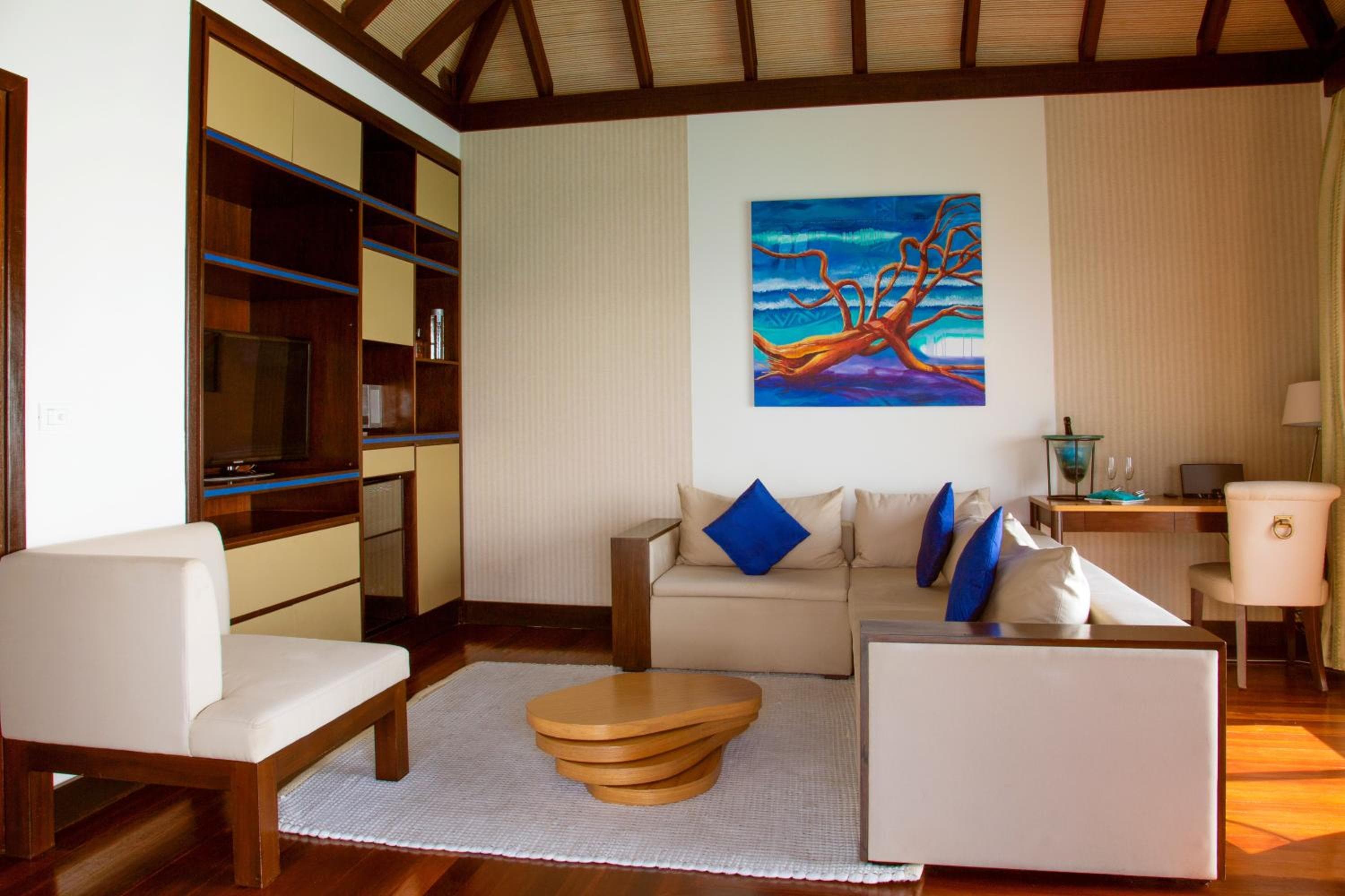 Coco Bodu Hithi - 50 percent off shared roundtrip Speedboat for stays from 1 Sep to 23 Dec 2025 - View 79