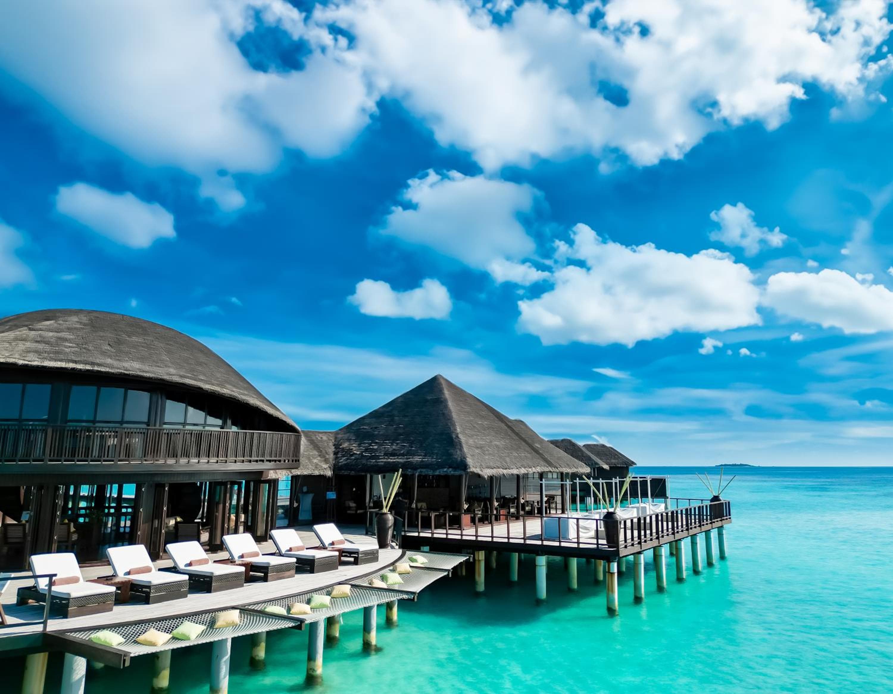 Coco Bodu Hithi - 50 percent off shared roundtrip Speedboat for stays from 1 Sep to 23 Dec 2025 - View 26