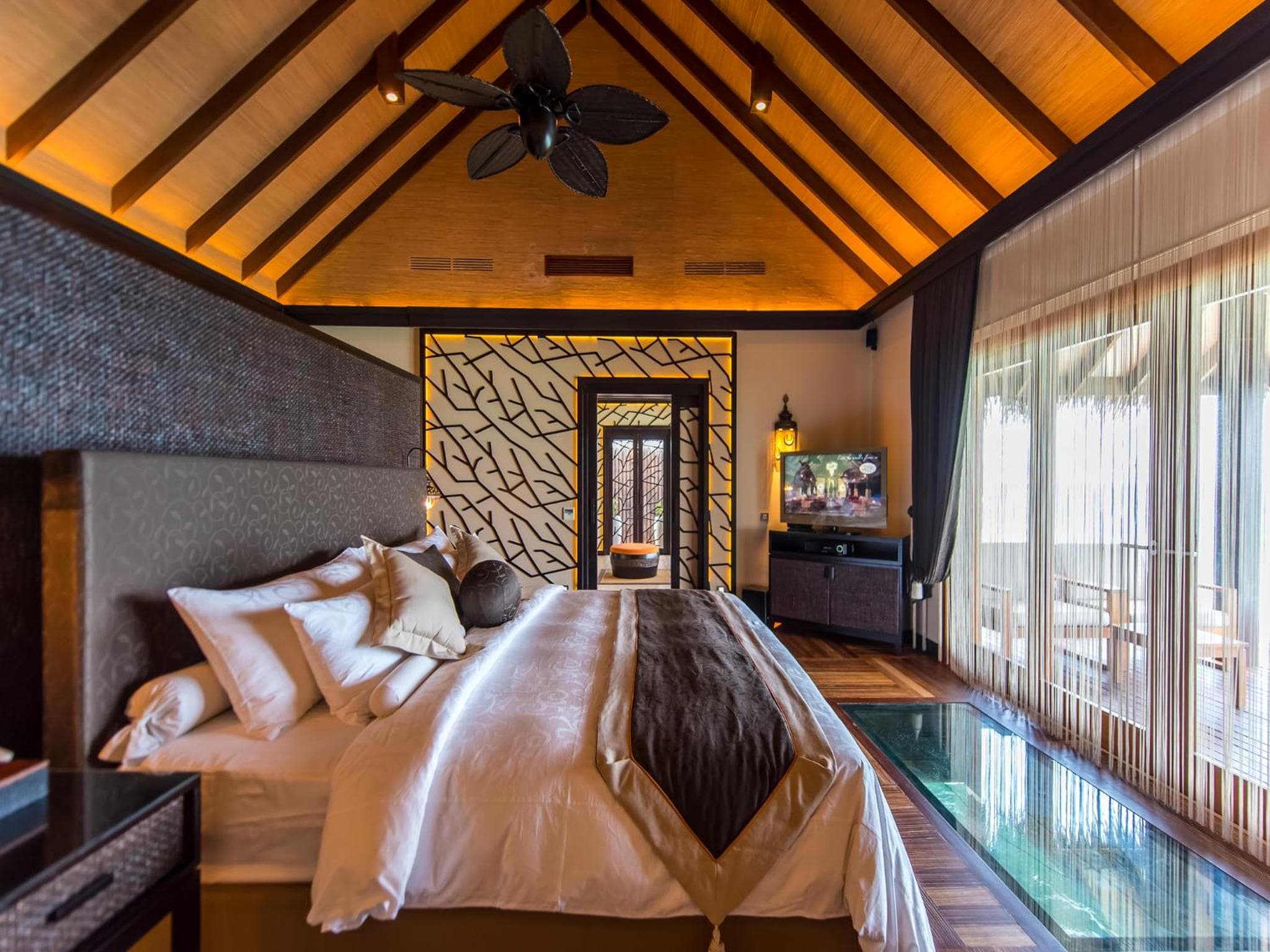 Ayada Maldives - Complimentary domestic transfer for 2 Adults for stays of 7 nights or more, valid for stay dates from May through the end of September 202 - View 41