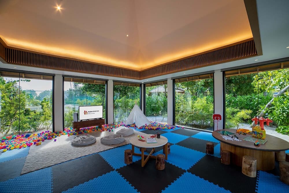 Kuda Villingili Maldives, Free Return Transfers 03 nights & above - View 6